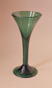 Bicchiere da vino a tromba, inciso a ruota, c.1745-60